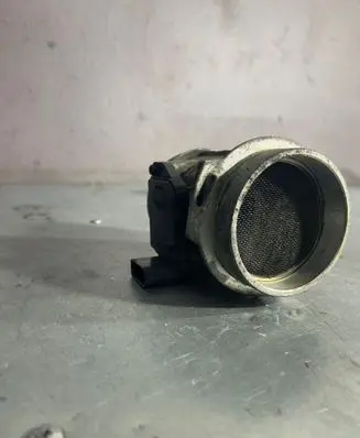 Audi A6 S6 C5 4B Mass air flow meter 059906461D AFH7025C