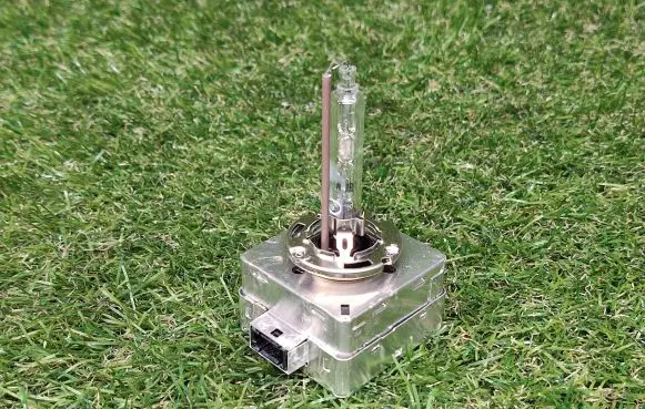 Audi Q5 SQ5 Xenon bulb 9285335244H D3S