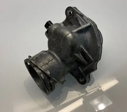 Mercedes-Benz E W211 Thermostat 