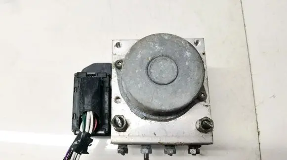 Toyota Urban Cruiser (XP110) ABS Pump 4454052280 44540-52280