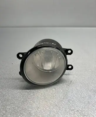 Toyota Avensis T250 Front fog light 812200D040