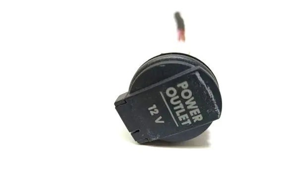 Volkswagen PASSAT B5.5 12 V Socket (front) 