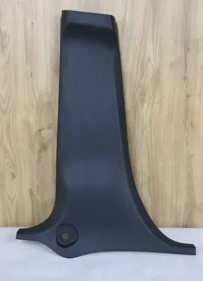 (B) pillar trim (bottom)
