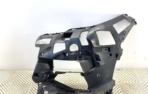BMW 2 F44 Front bumper mounting bracket 8075481