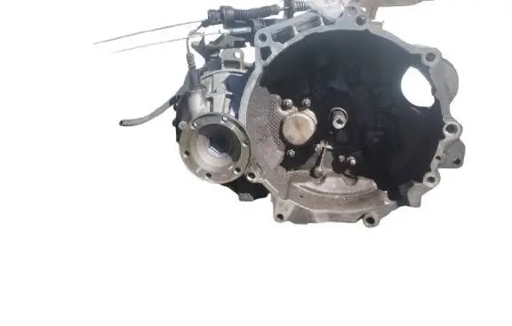 Volkswagen Polo Manual 5 speed gearbox GGV