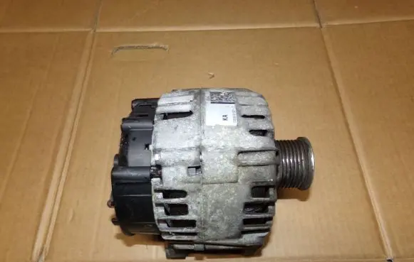 Renault Scenic II - Grand scenic II Generator/alternator 8200525891