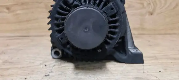 Volvo S40, V40 Generator/alternator 9472908