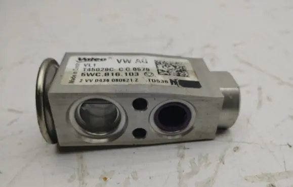 Seat Leon IV Air conditioning (A/C) expansion valve 5WC816103 5Q0816679C