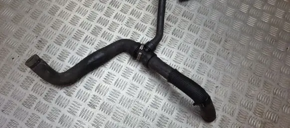 Audi A4 S4 B7 8E 8H Engine coolant pipe/hose HSR20345