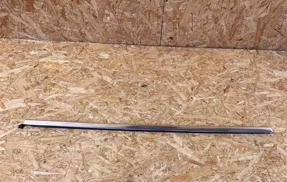 Porsche Macan (95B) Trim molding 95b839475c