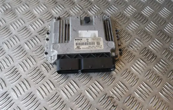 Hyundai ix20 Engine control unit/module 0281017331 391402A010