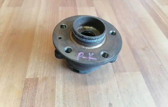 Renault Espace V (RFC) Front wheel ball bearing 402026199R 8550506637