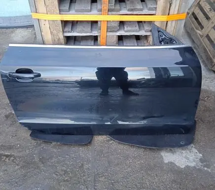 Audi A5 8T 8F Front door