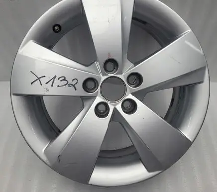 Skoda Fabia Mk3 (NJ) R15 alloy rim 