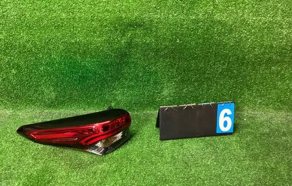 Toyota Highlander XU70 Rear/tail lights