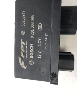 Jeep Renegade Glow plug pre-heat relay 55250747 0281003065