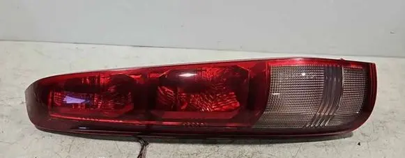 Nissan X-Trail T30 Rear/tail lights