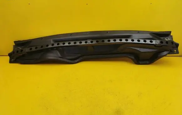Chevrolet Volt I Wiper trim 20090519 20783821