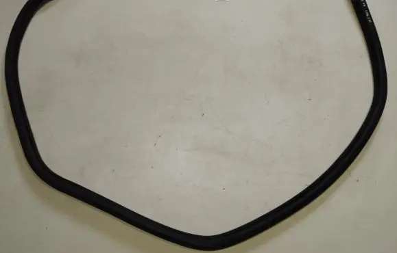 Volvo S70 V70 V70 XC Front door rubber seal