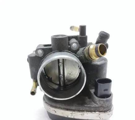 Opel Zafira B Throttle valve 55562380 A2C53192017
