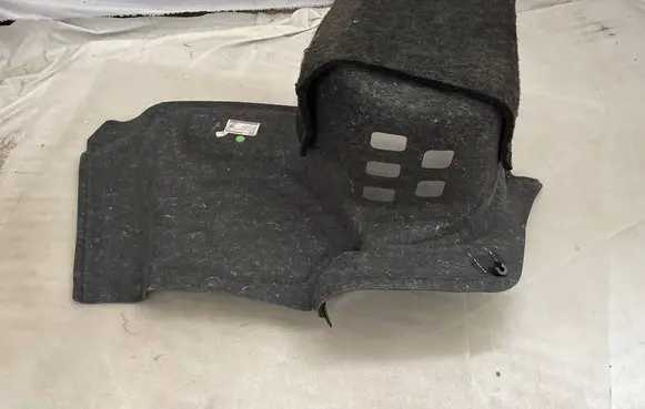 Audi A8 S8 D4 4H Trunk/boot side trim panel 4H0863880AD