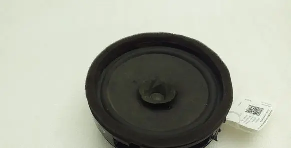 Mitsubishi L200 Front door speaker 8720A017