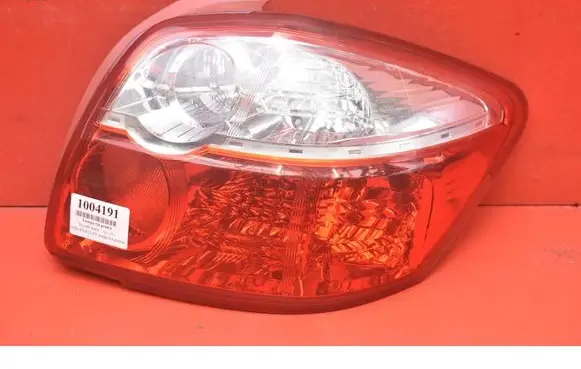Toyota Auris 150 Rear/tail lights 81550-02540-00