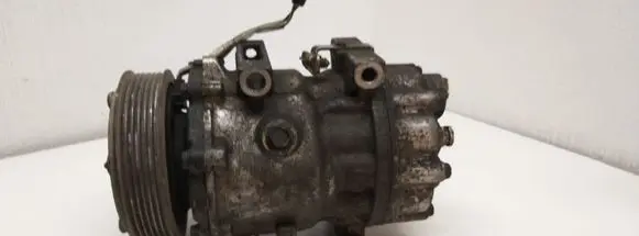 Volvo V50 Air conditioning (A/C) compressor (pump) 36000989 SD7V16