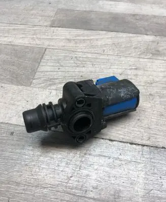 Coolant heater control valve