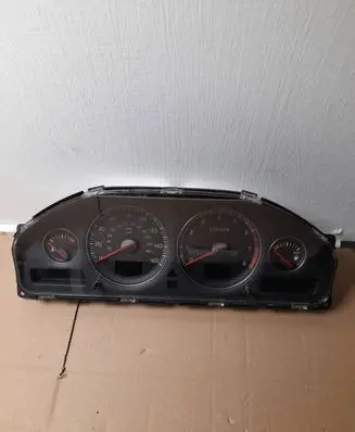 Volvo S60 Speedometer (instrument cluster) 8602884 69594730T 30746103
