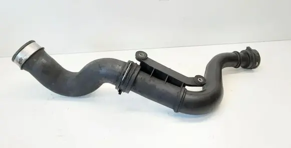 Volkswagen Golf V Intercooler hose/pipe 1K0145762S