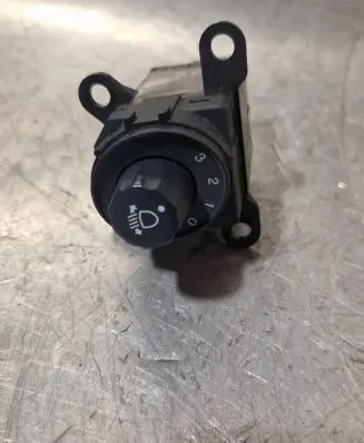 Honda Civic Headlight level height control switch M304212