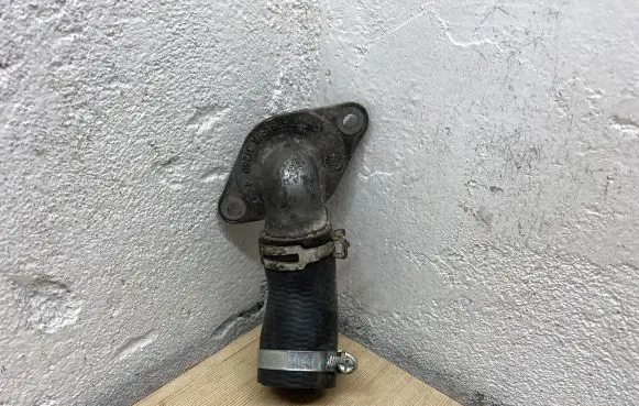 Mini One - Cooper R50 - 53 Engine coolant pipe/hose 04777376AB