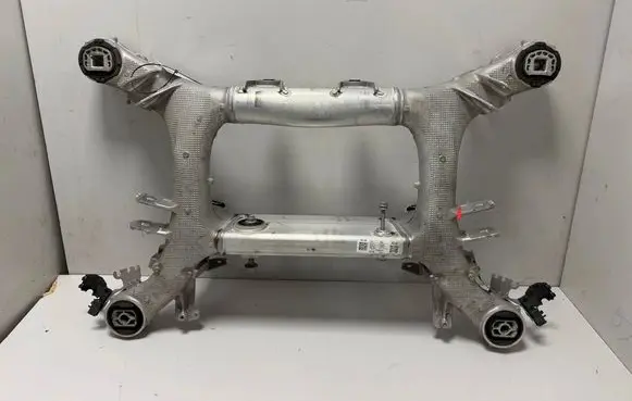BMW X7 G07 Rear subframe 6894149 6884574