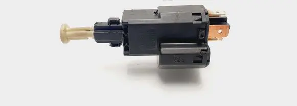 Opel Zafira A Brake pedal sensor switch 09132299 09175172 09175185