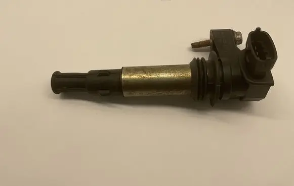 Cadillac CTS High voltage ignition coil 0221604104 12583514 B11925