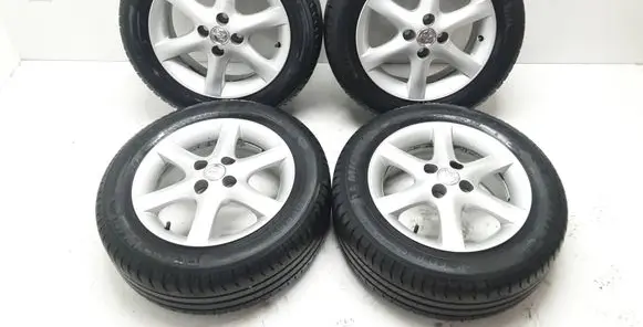 Toyota Corolla E120 E130 R15 alloy rim 