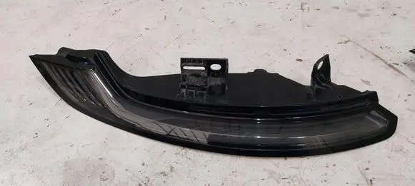 Porsche 911 992 Tailgate rear/tail lights 9P5945207B