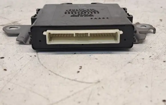 Toyota Prius (XW20) CAS control unit/module 8999047023