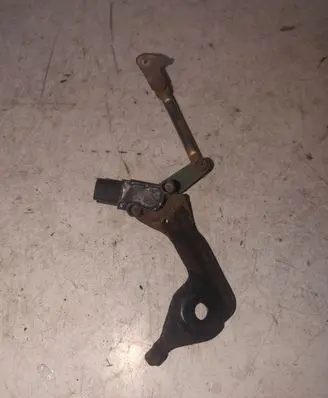 Rear air suspension level height sensor