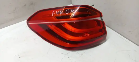 BMW 2 F46 Rear/tail lights 7491347