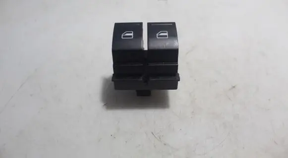 Volkswagen Golf V Electric window control switch