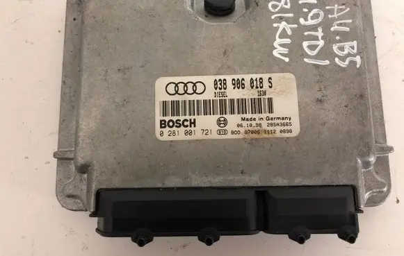 Audi A4 S4 B5 8D Engine control unit/module 038906018S