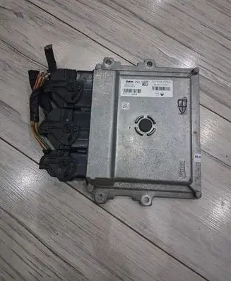 Renault Clio IV Engine control unit/module ECU 237107175R