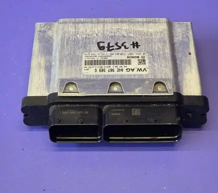 Volkswagen Golf VII Engine control unit/module 04E907309G 0261S07730