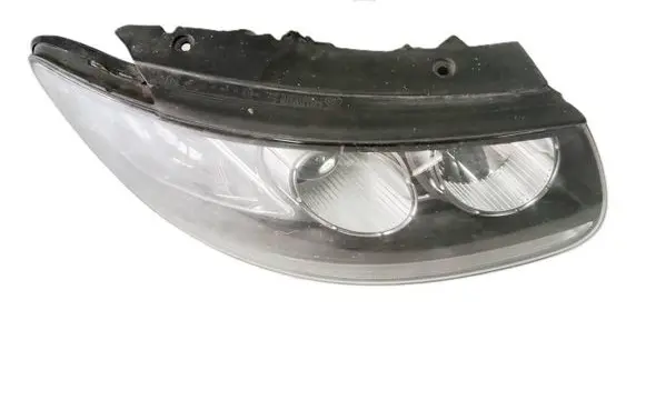 Hyundai Santa Fe Headlight/headlamp 921022BXXX