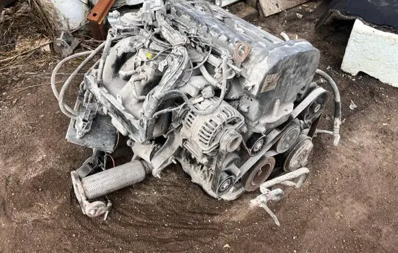 Ford Mondeo Mk III Engine NGB PXS706007 NGBXK89401