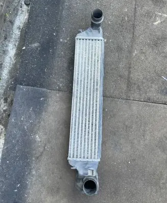 BMW 3 E46 Intercooler radiator 2246795