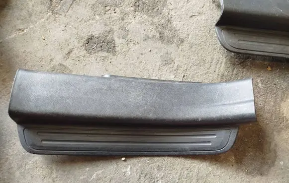 Opel Antara Rear sill trim cover 96630475
