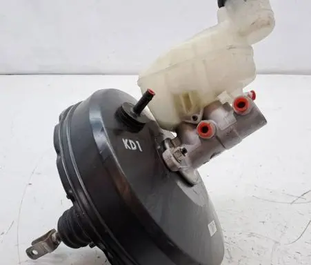 Toyota Urban Cruiser (XP110) Brake booster 13101017860